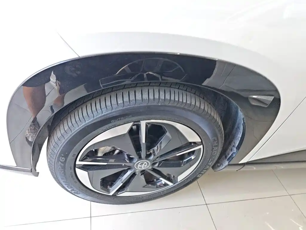 Toyota bZ3X — миниатюра 23