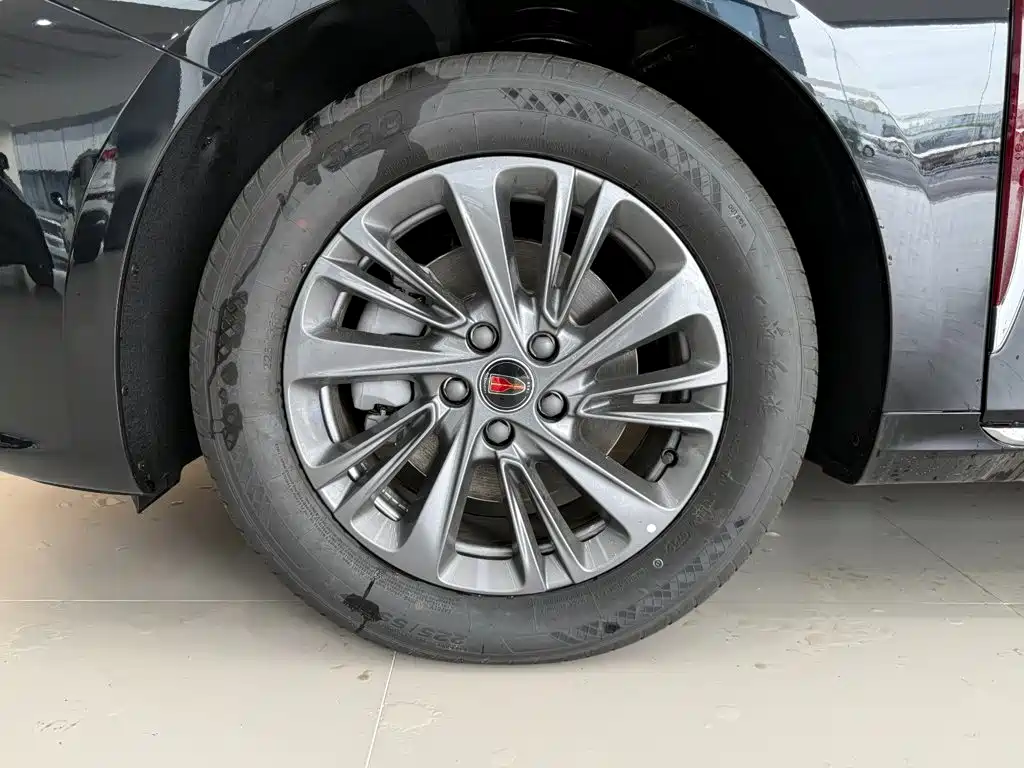 Hongqi Hongqi H5 — миниатюра 14