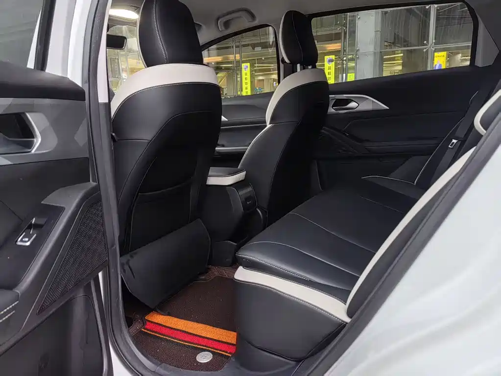 GEELY GEOMETRY E FIREFLY