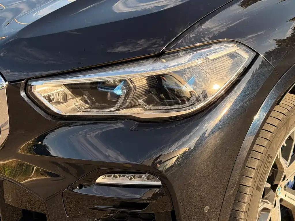 BMW X5 (Import) — миниатюра 10