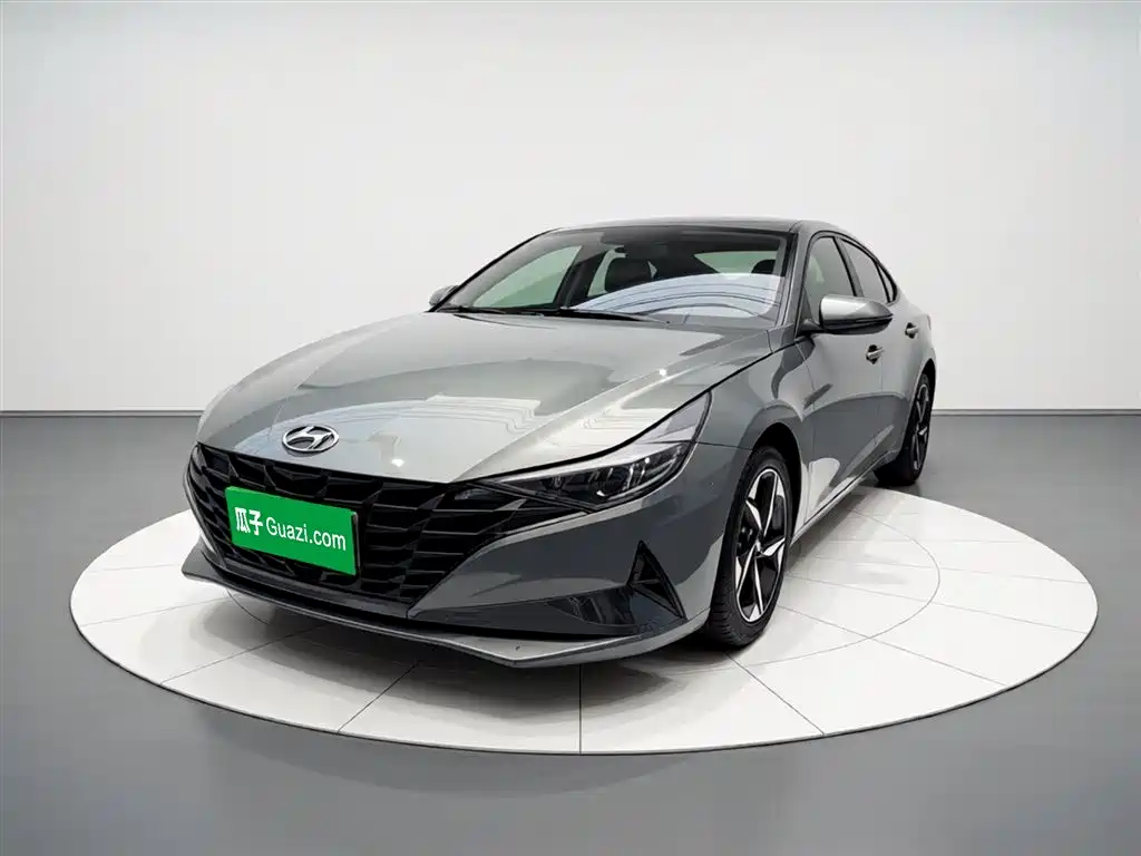 Hyundai Elantra 2021