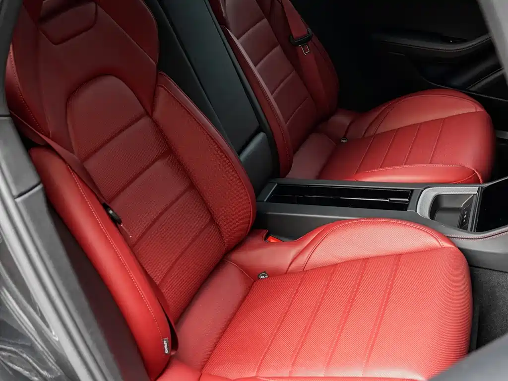 Porsche Panamera — миниатюра 11