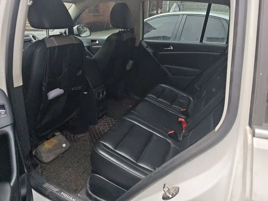 Volkswagen Tiguan — миниатюра 13