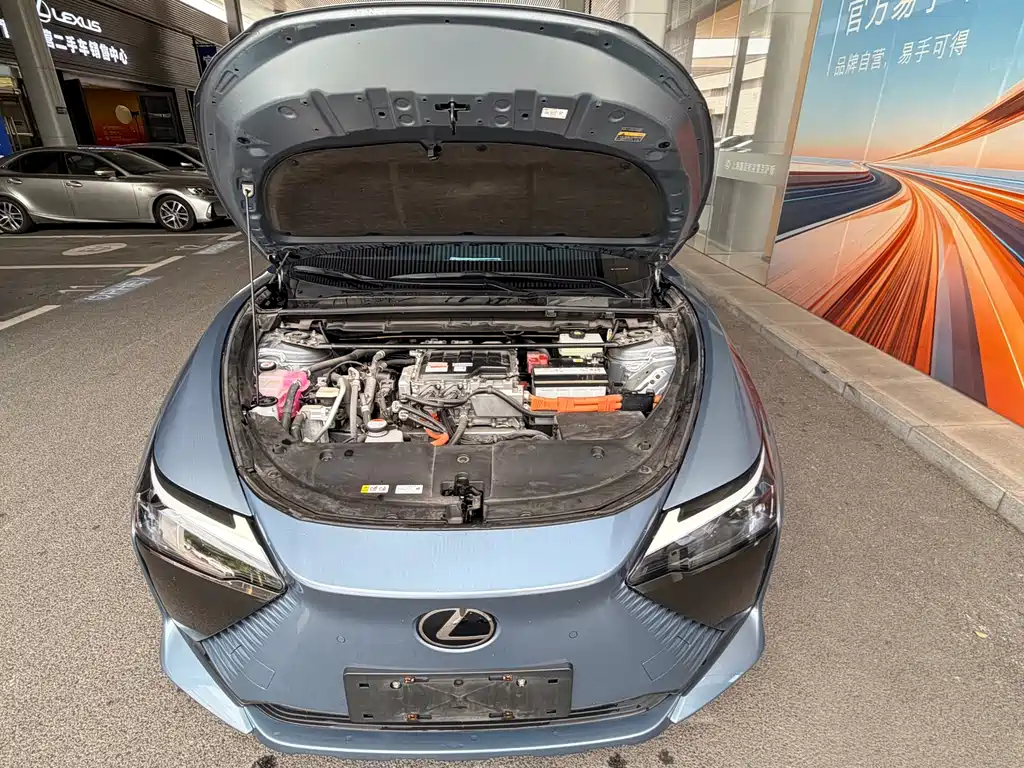 Lexus RZ — миниатюра 7