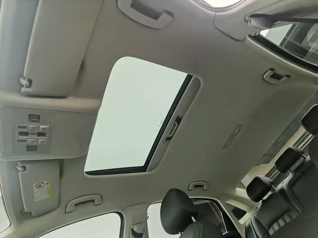 Volkswagen Passat — миниатюра 14