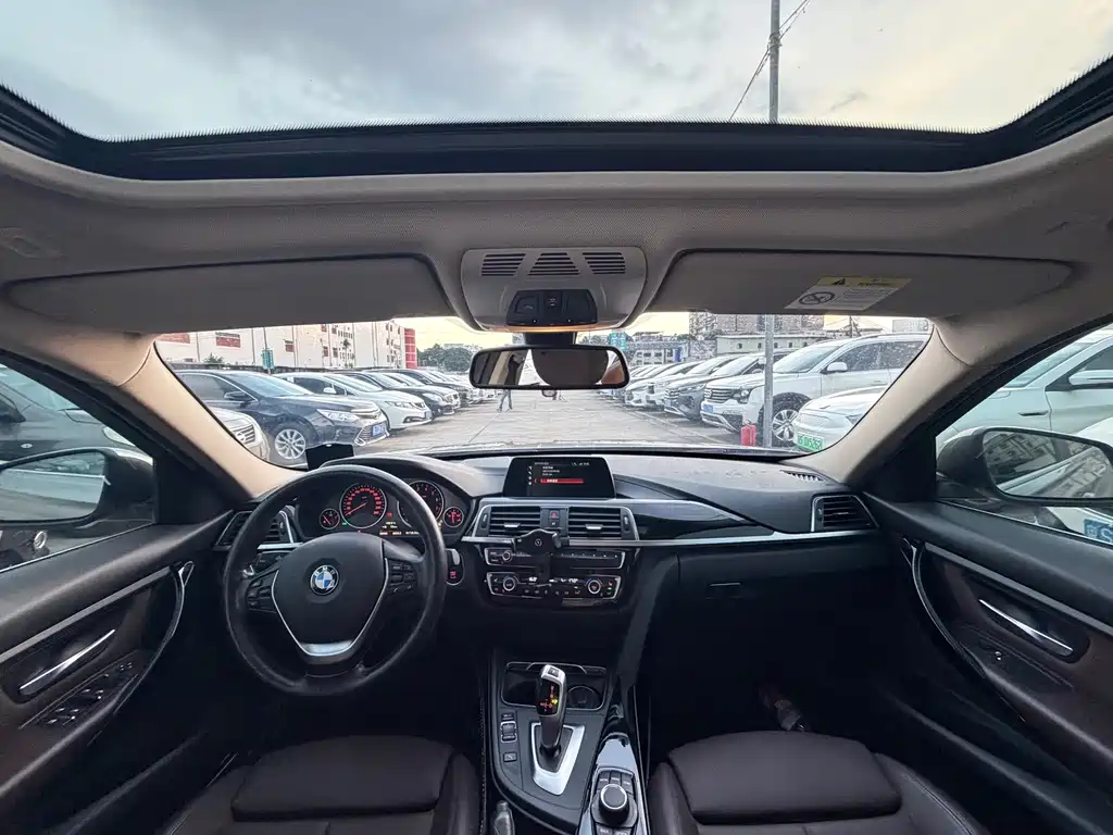 BMW 3 Series — миниатюра 9