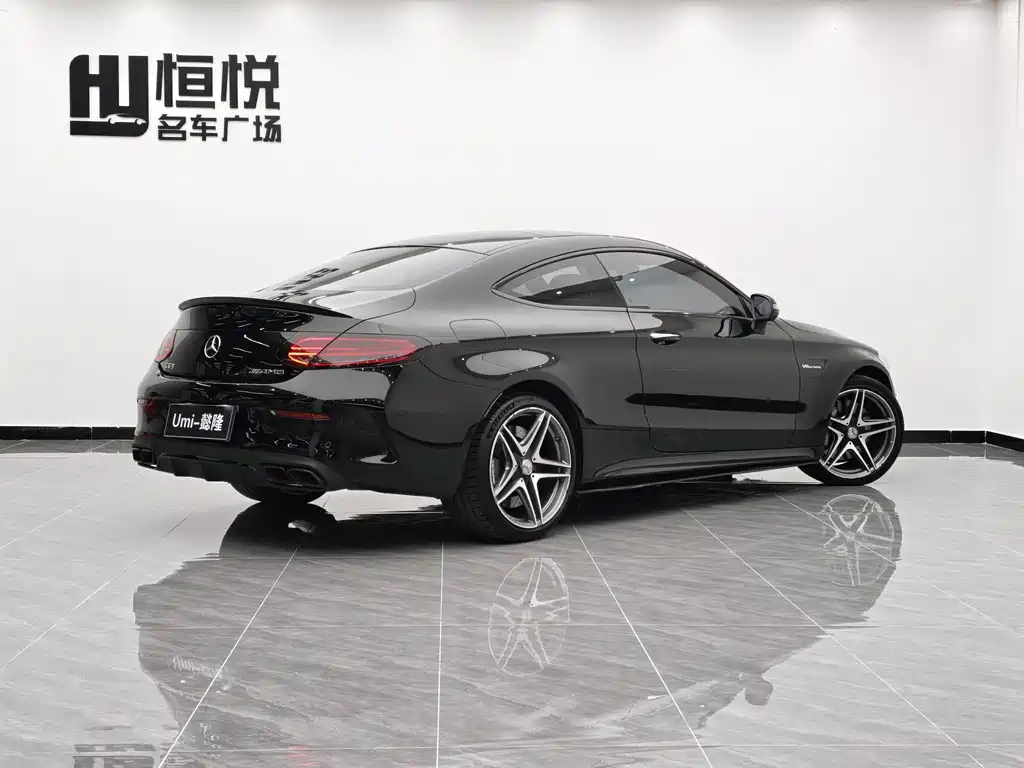 MERCEDES-BENZ C CLASS AMG