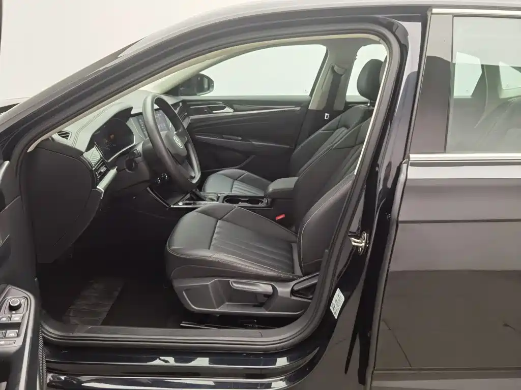 Volkswagen Passat — миниатюра 10