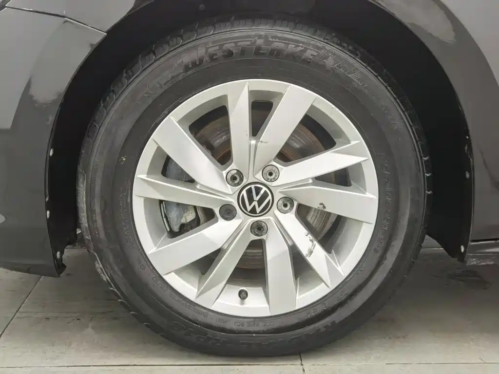 Volkswagen Passat — миниатюра 17