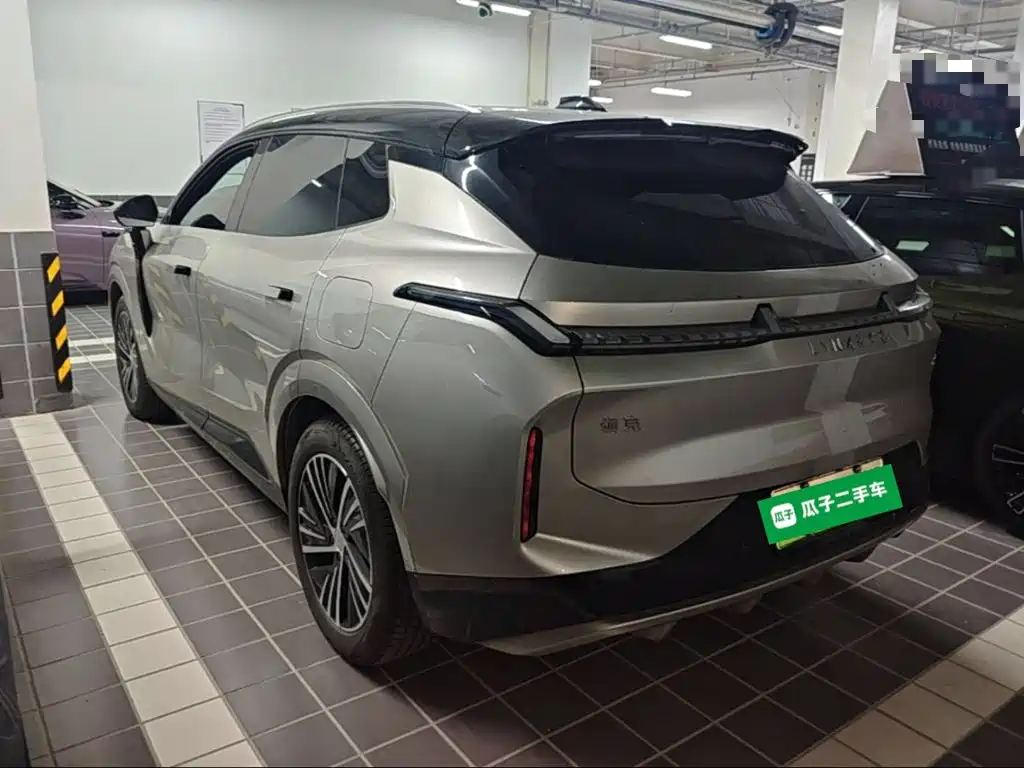 Lynk & Co 08 EM-P — миниатюра 5