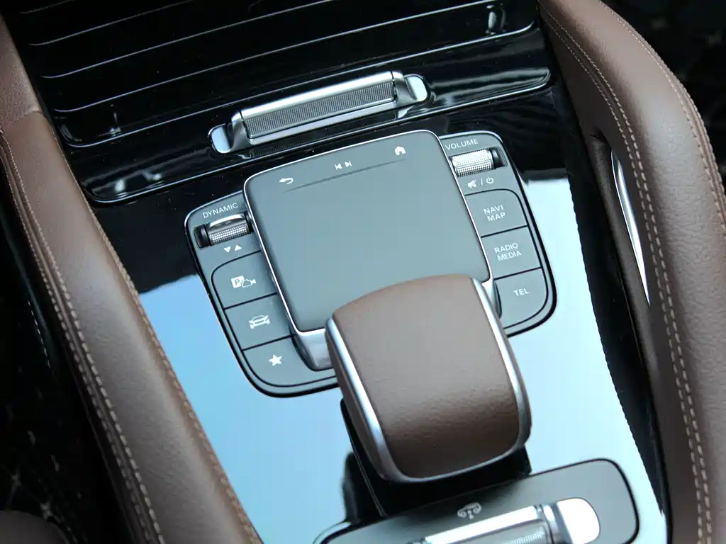 Mercedes-Benz GLE (Import) — миниатюра 14