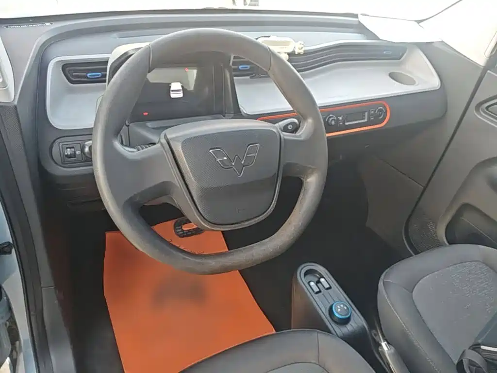 Wuling MINIEV — миниатюра 11
