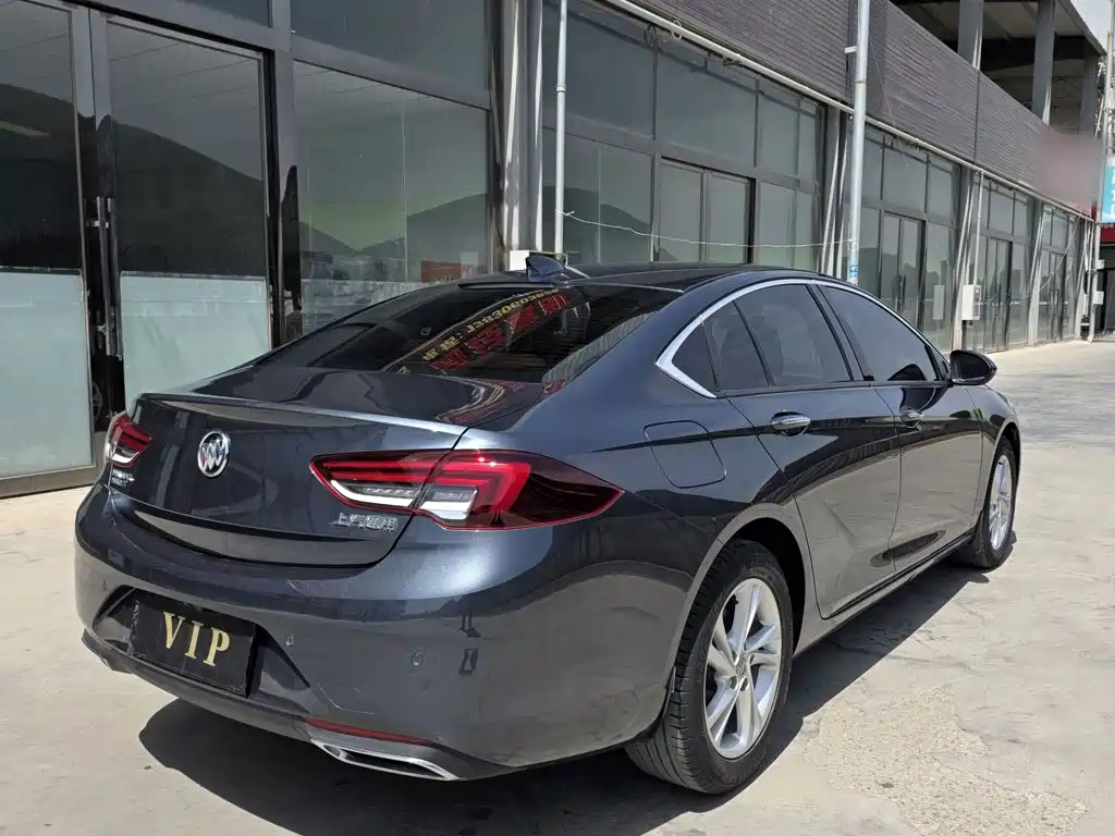 Buick Regal — миниатюра 6
