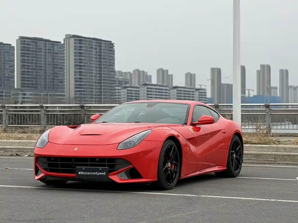Ferrari F12berlinetta 2015