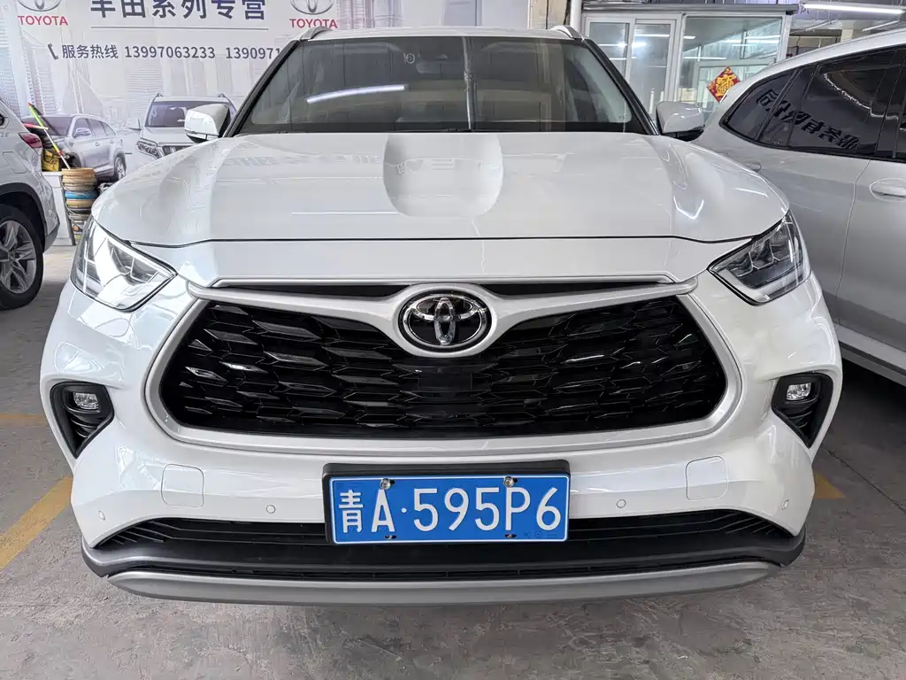 Toyota Highlander — миниатюра 2