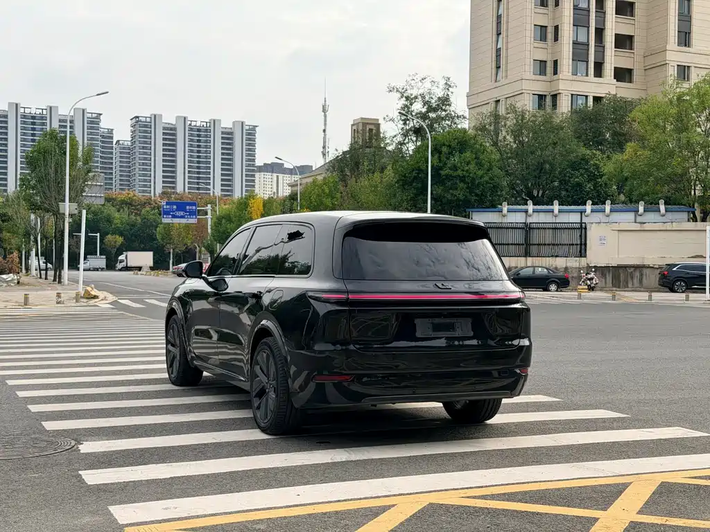Li Auto Li L9 — миниатюра 9