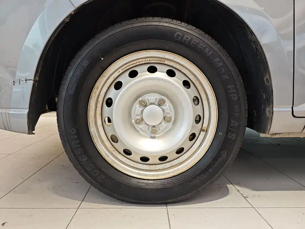 WULING AUTOMOBILE WULING HONGGUANG PLUS