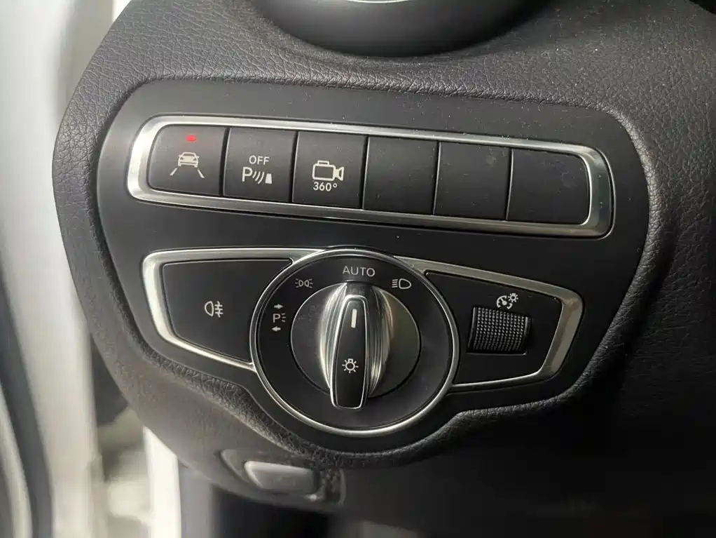 Mercedes-Benz GLC — миниатюра 11