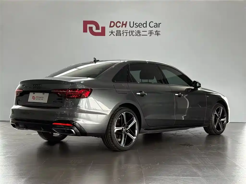 Audi A4L 2024 40 TFSI Luxury