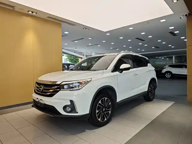 2015 GAC Trumpchi GS4