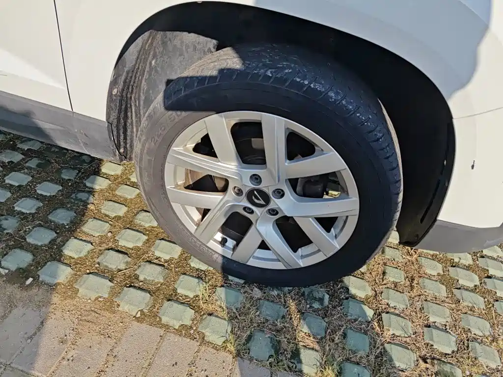 Jetta VS5 — миниатюра 8