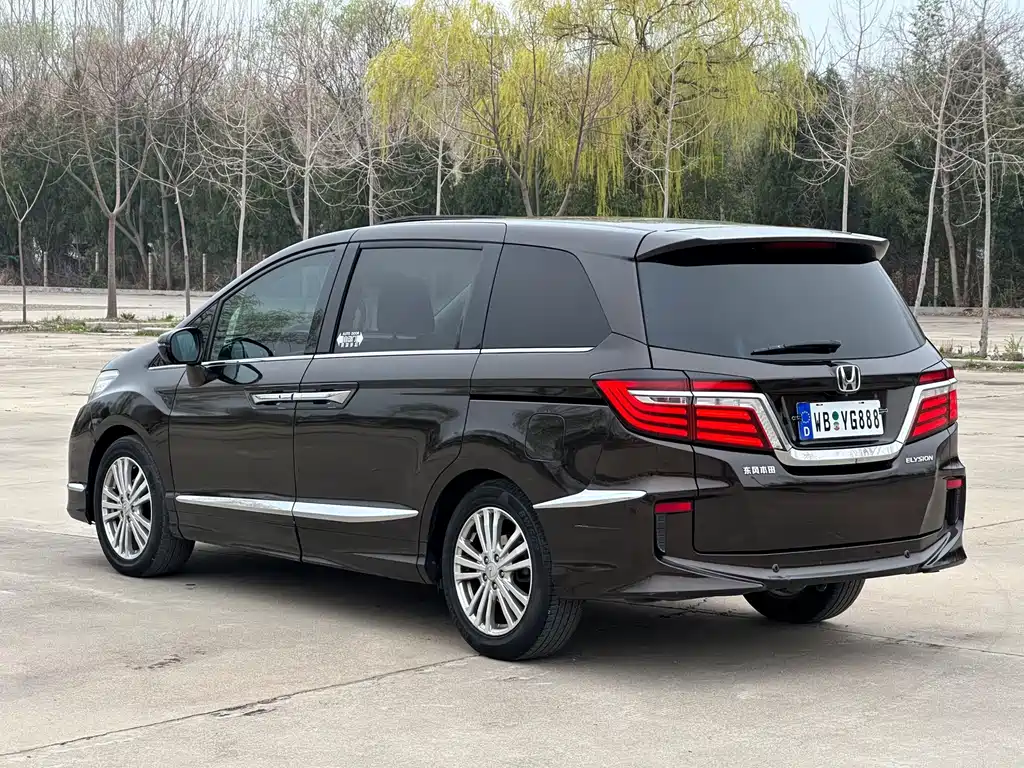 Honda Elysion 2016 2.4L