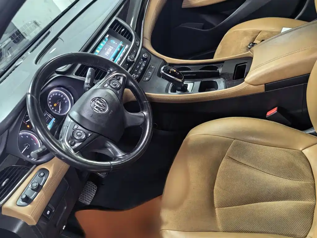 Buick LaCrosse — миниатюра 16