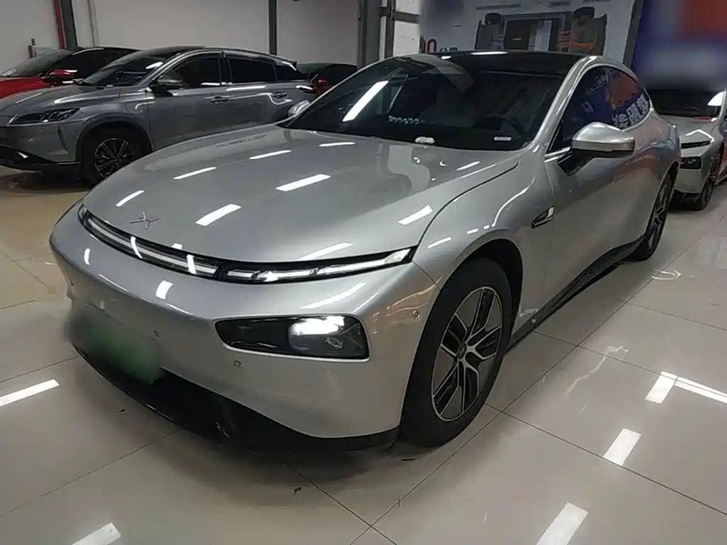 XPeng P7 — миниатюра 2