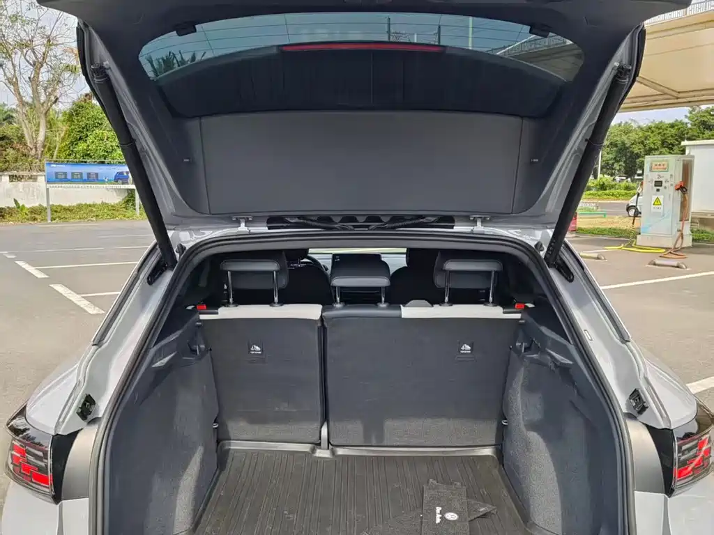 VOLKSWAGEN ID.4 CROZZ