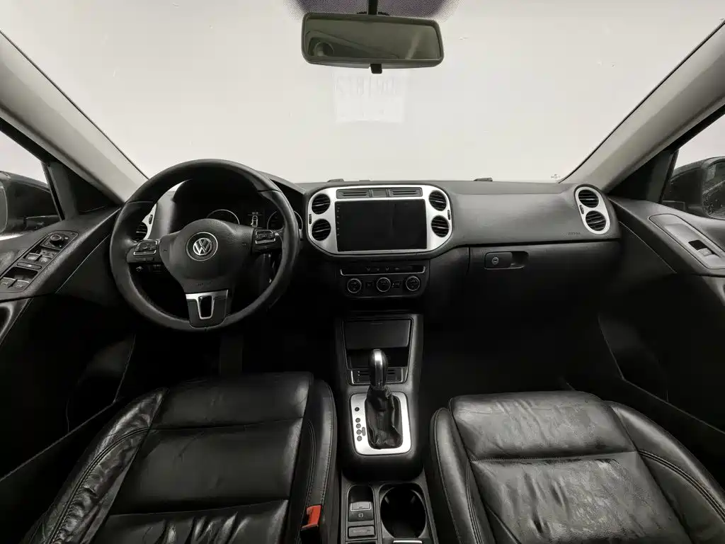 Volkswagen Tiguan — миниатюра 5