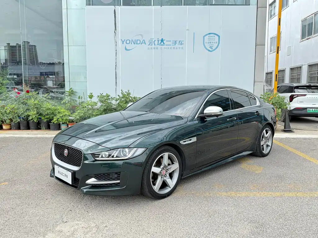 Jaguar XE — миниатюра 18
