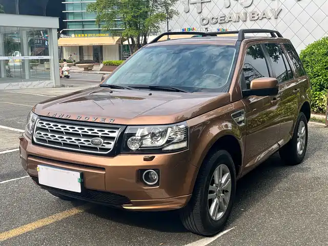 Land Rover Freelander 2