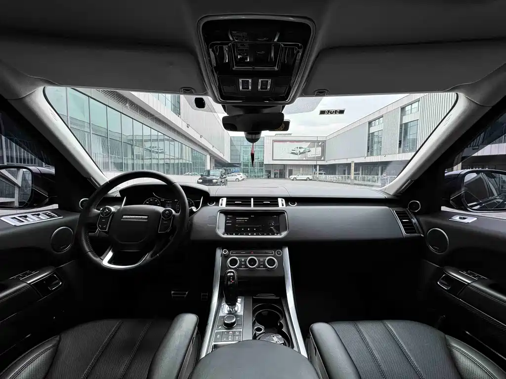 Land Rover Range Rover Sport 2017 3.0 SC V6 HSE DYNAMIC