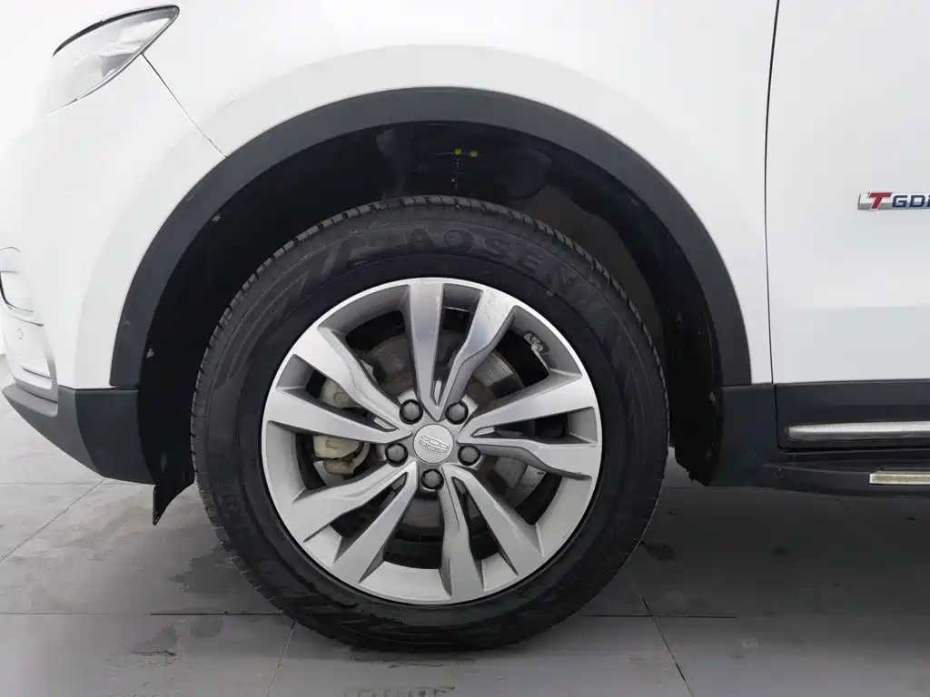Geely Boyue — миниатюра 17