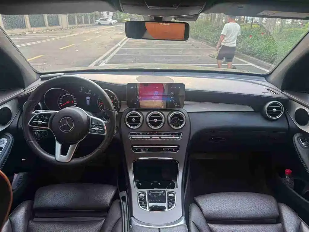 Mercedes-Benz GLC 2020 GLC 260 L 4MATIC