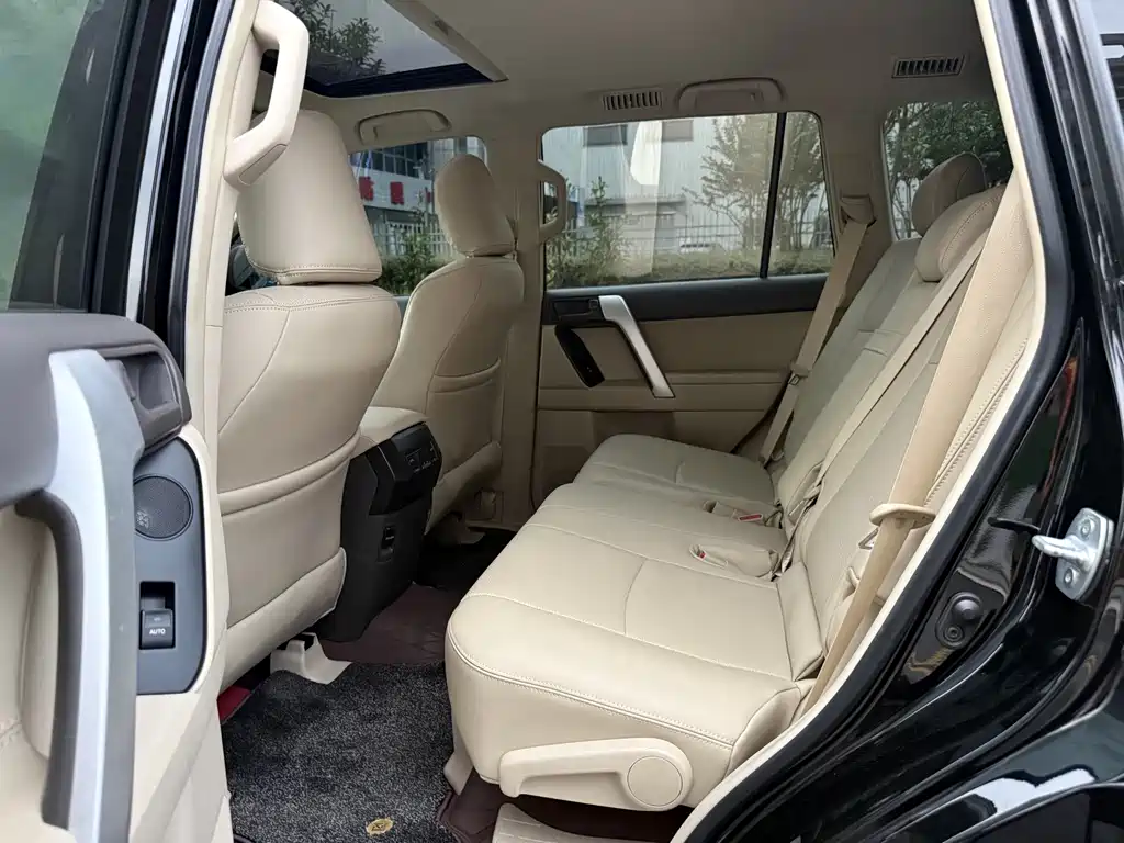 Toyota Prado (Import) — миниатюра 9
