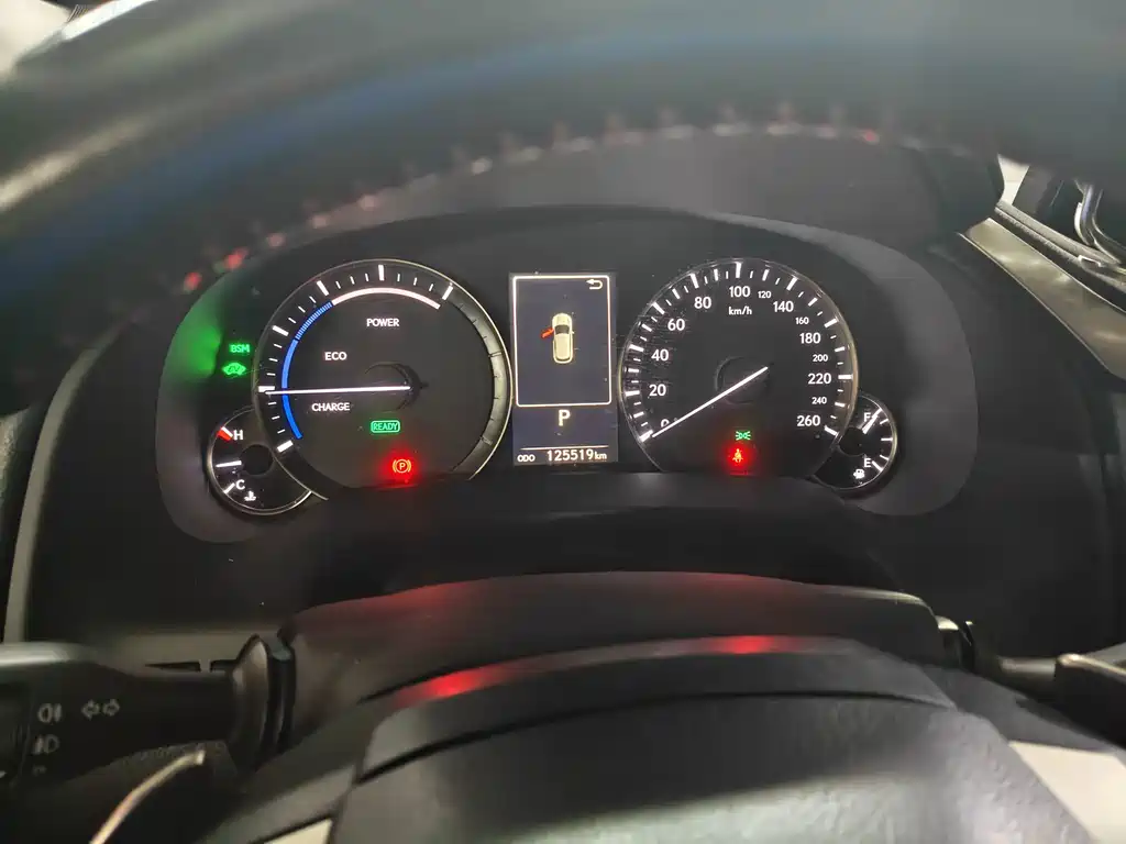 Lexus RX — миниатюра 3