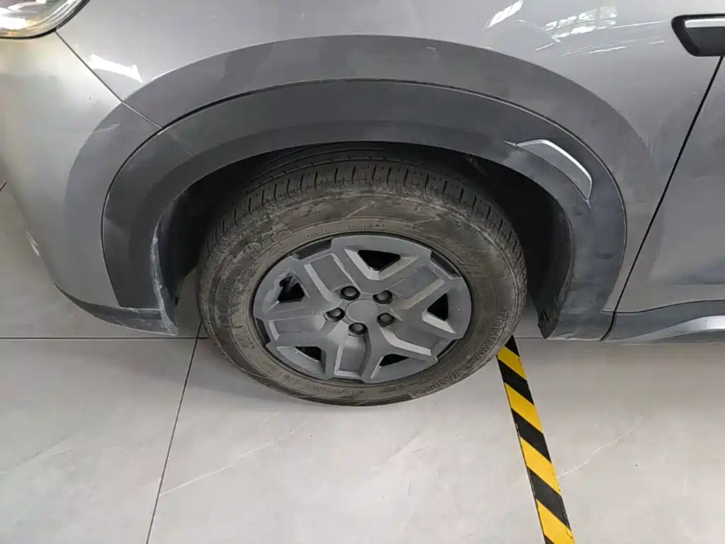 BYD Yuan UP — миниатюра 23