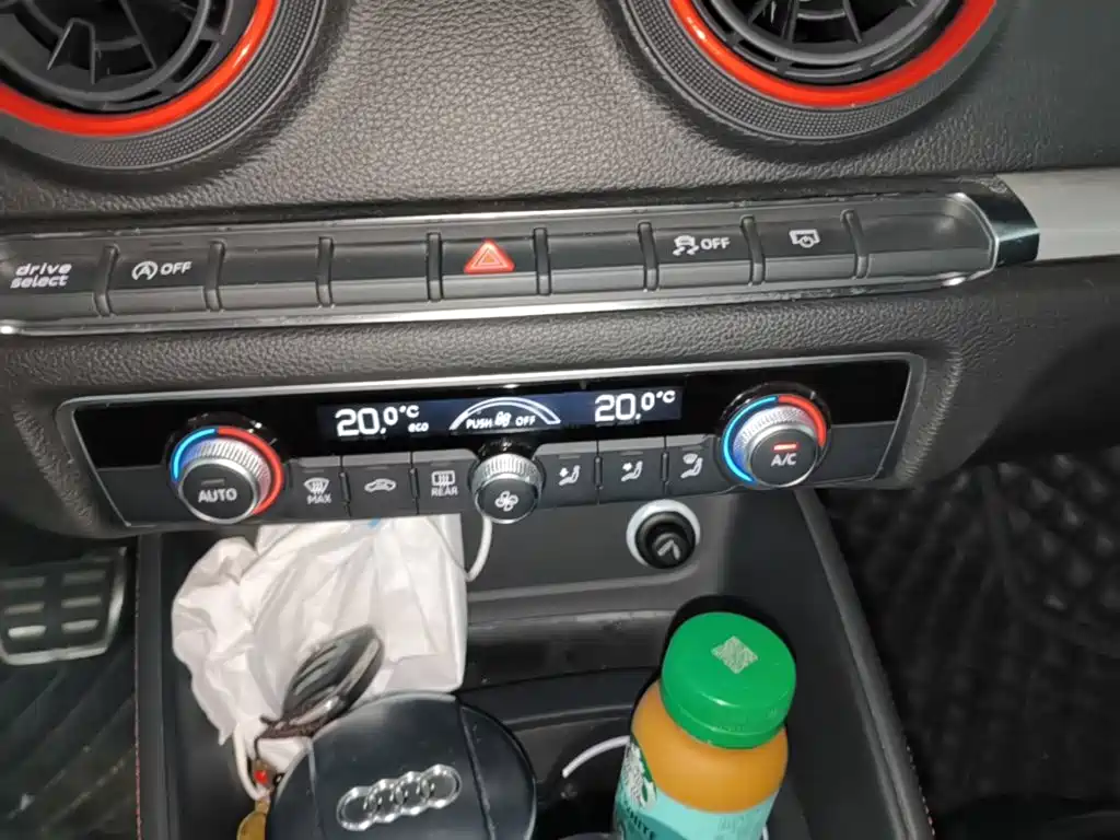 Audi S3 — миниатюра 13