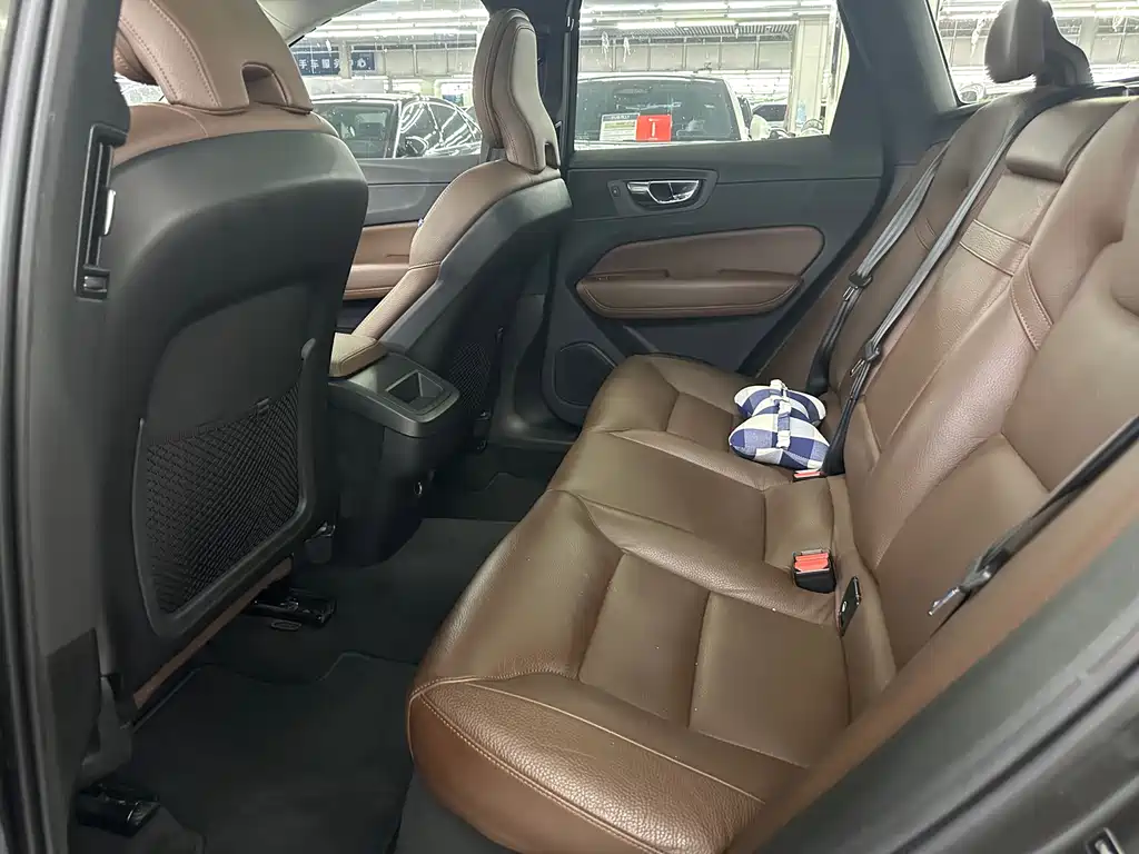Volvo XC60 T5 4WD Smart Vision Edition China V, фото 5