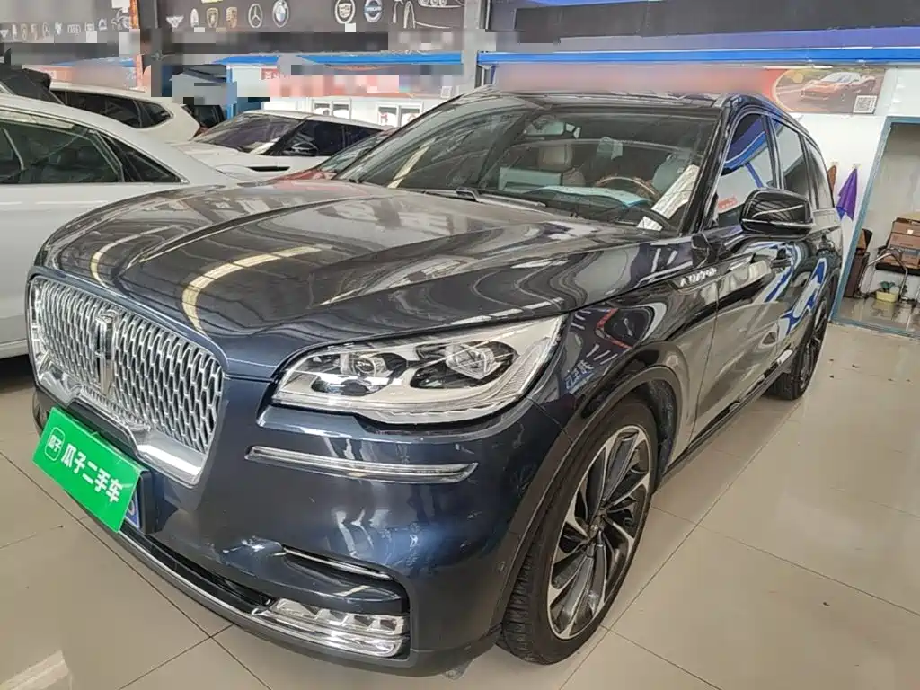 Lincoln Aviator — миниатюра 2