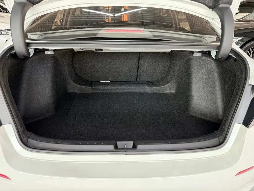 Honda Civic — миниатюра 18