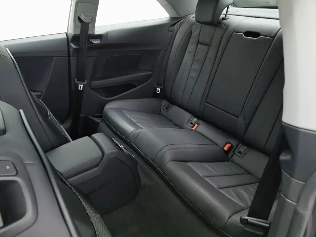 Audi A5 (Import) — миниатюра 15
