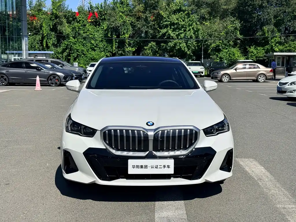 BMW 5 Series 5 2025 530Li xDrive M Sport