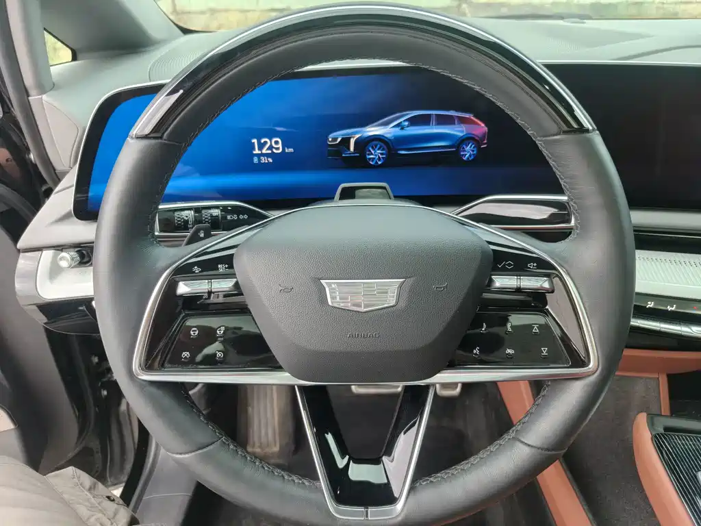 Cadillac IQ — миниатюра 19