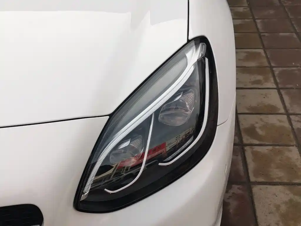 Mercedes-Benz SLC 2016 SLC 200