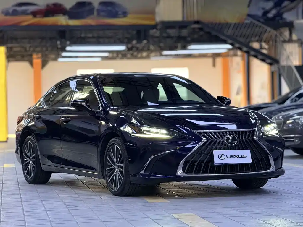 Lexus ES — миниатюра 3