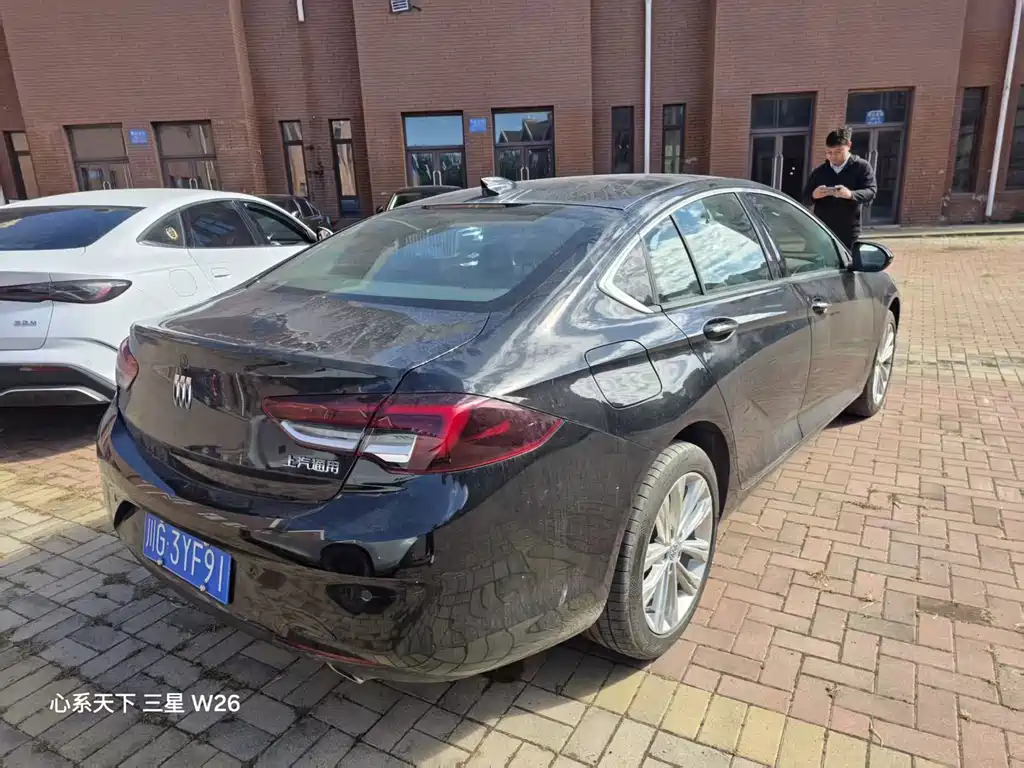 Buick Regal — миниатюра 3