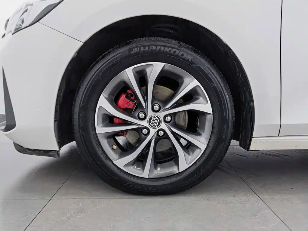 Buick Verano — миниатюра 17
