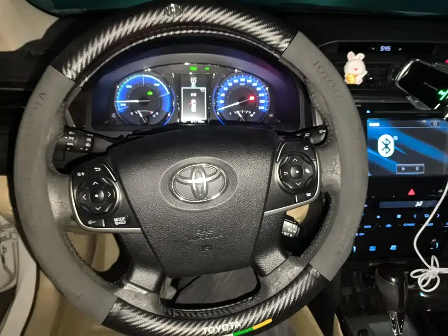 Toyota Camry — миниатюра 15
